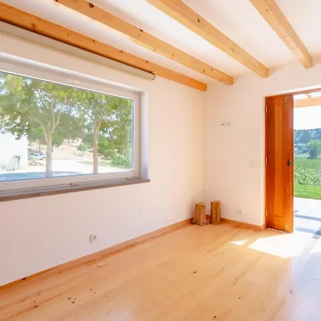 Monte Da Varzea Da Rainha