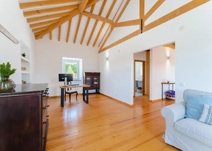 Monte Da Varzea Da Rainha *