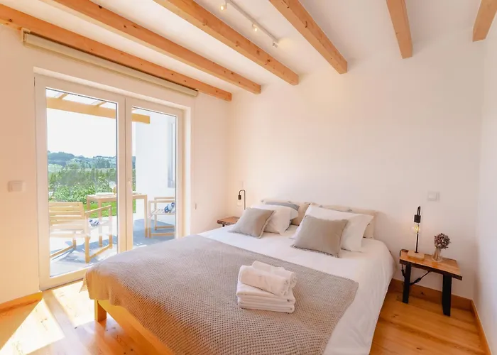 Monte Da Varzea Da Rainha אובידוס