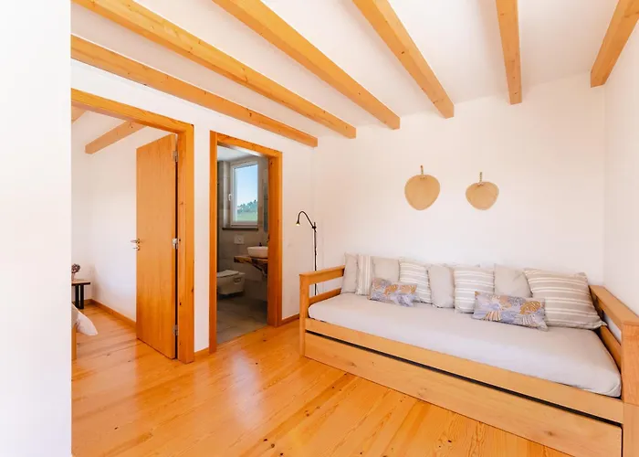 Monte Da Varzea Da Rainha אובידוס